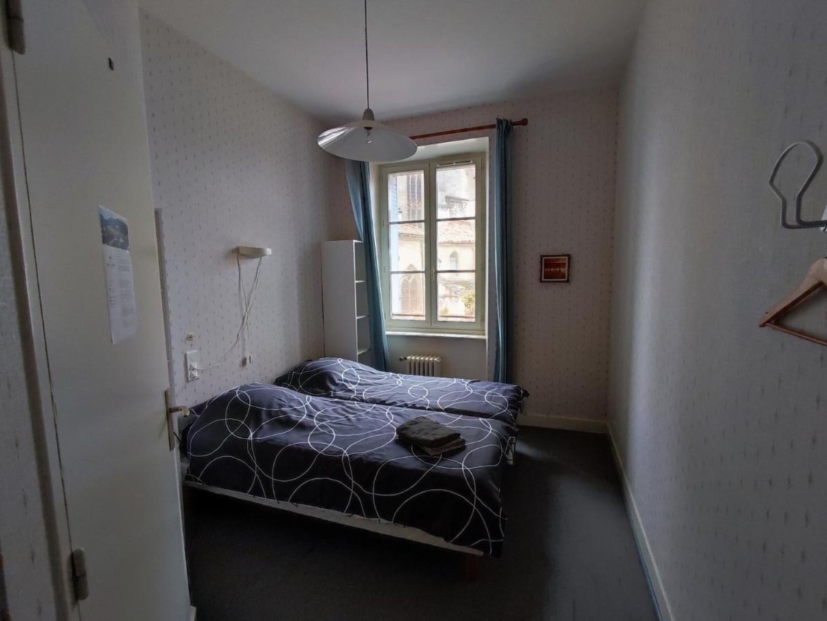 Gîte d'étape du Clos Saint Roch Viviers Extérieur photo